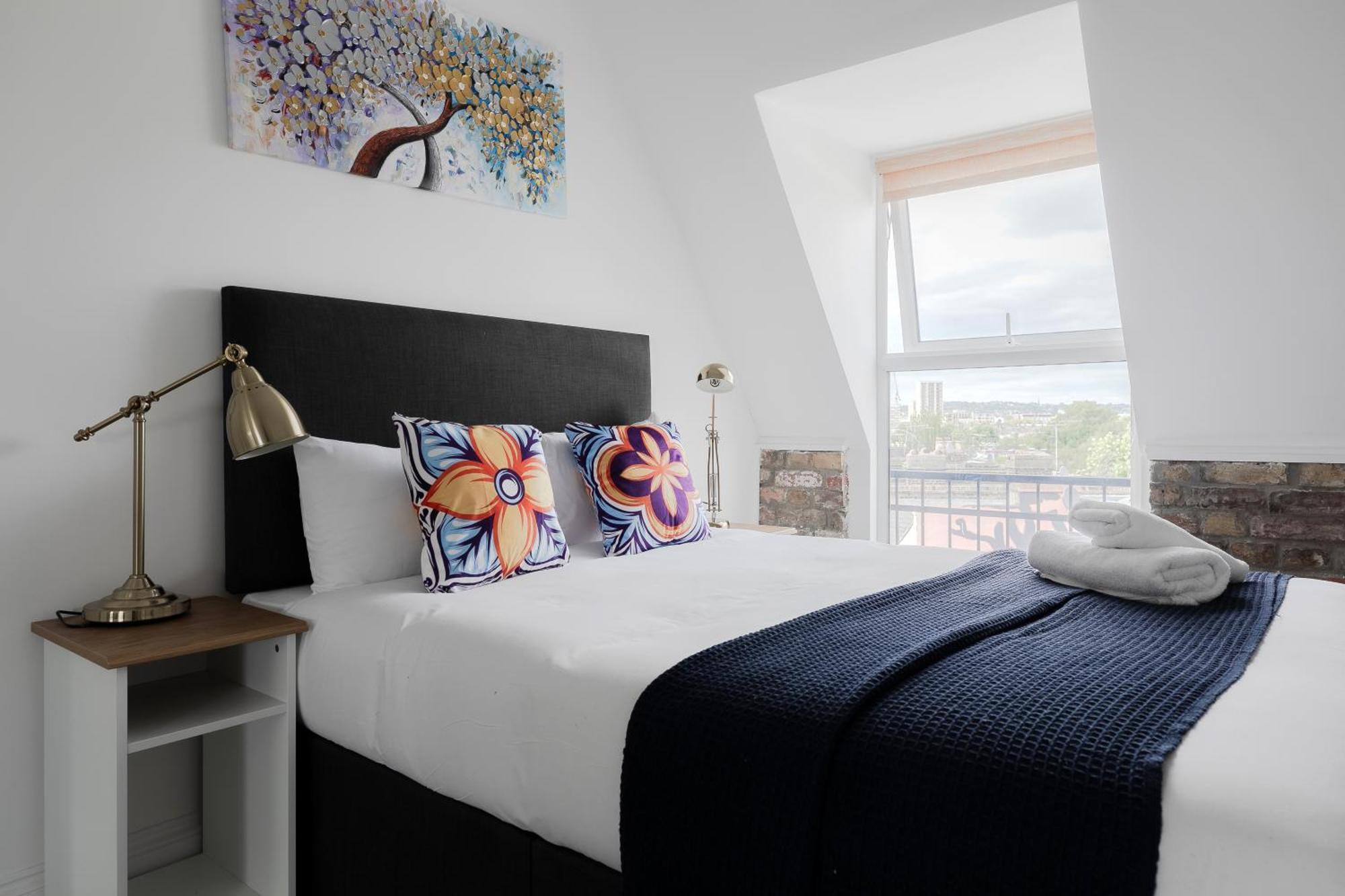 Wonderful Apartments Near Portobello Road Лондон Екстериор снимка