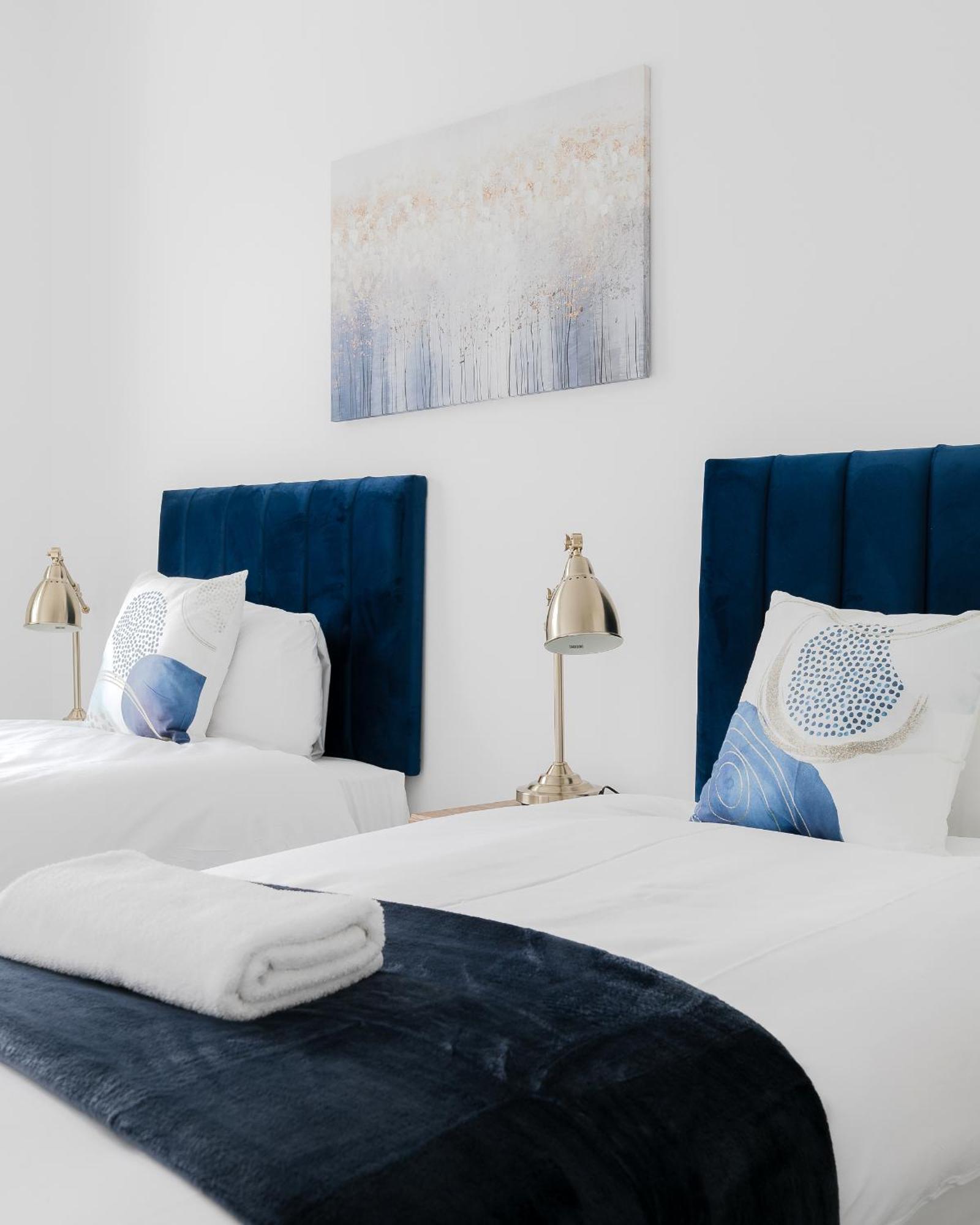 Wonderful Apartments Near Portobello Road Лондон Екстериор снимка