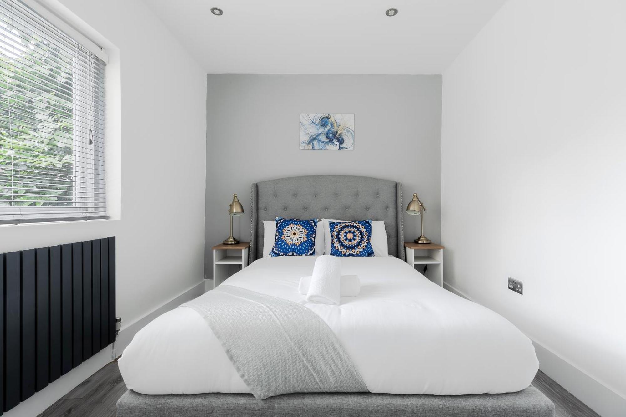 Wonderful Apartments Near Portobello Road Лондон Екстериор снимка