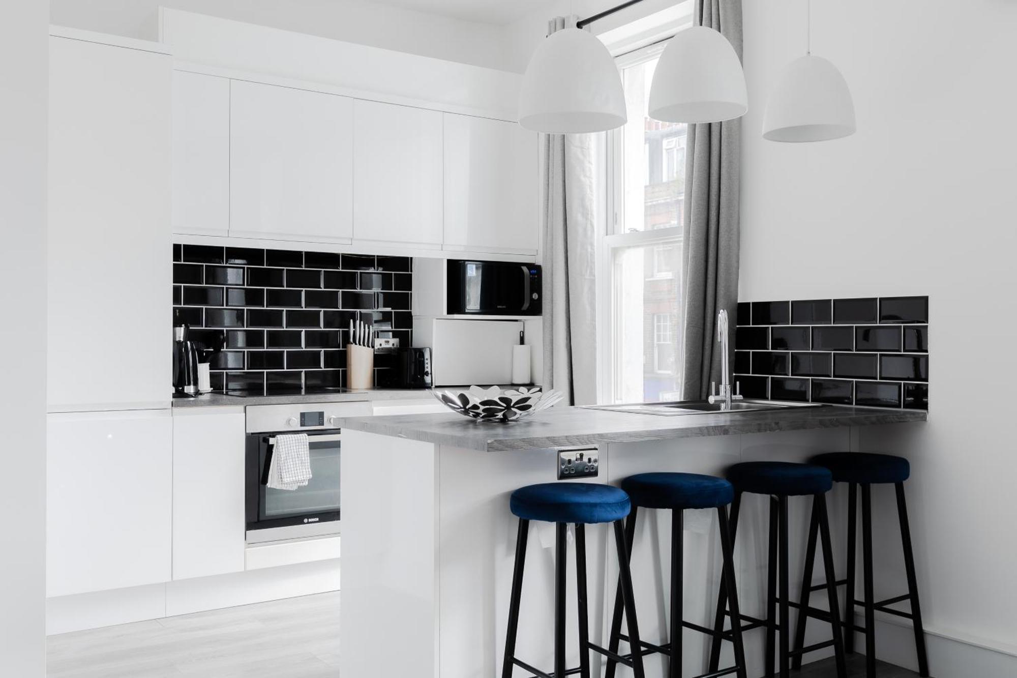 Wonderful Apartments Near Portobello Road Лондон Екстериор снимка