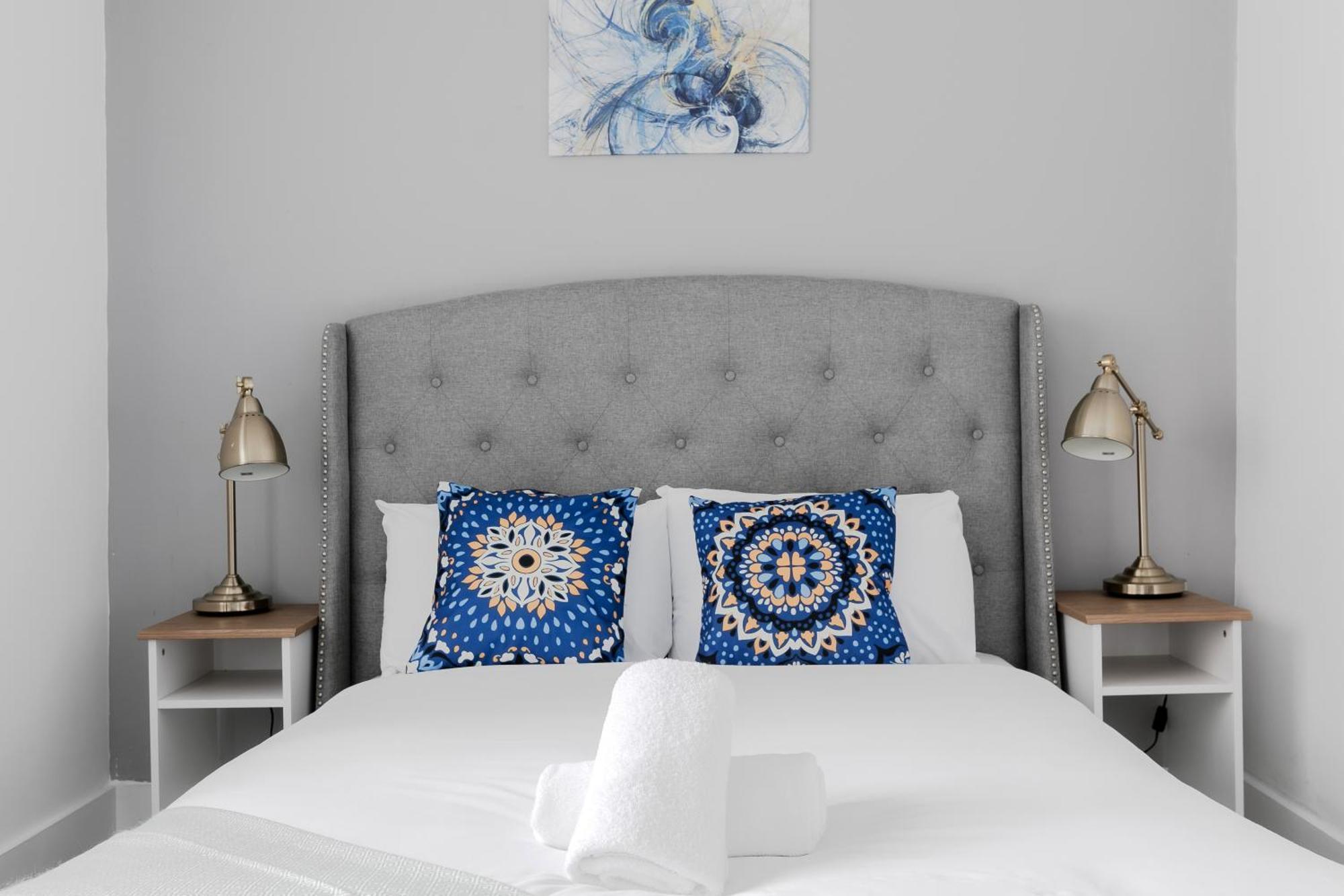 Wonderful Apartments Near Portobello Road Лондон Екстериор снимка