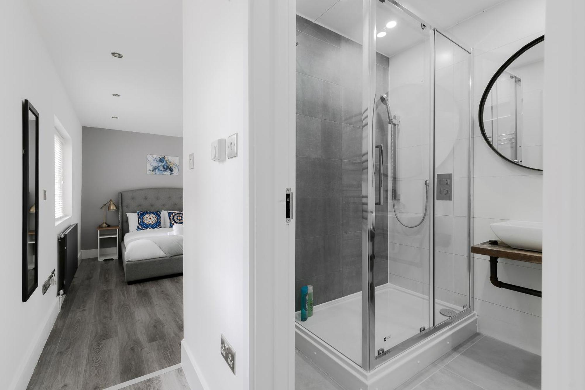 Wonderful Apartments Near Portobello Road Лондон Екстериор снимка